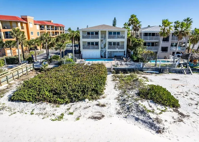 Sea Side 102 Gulf Front 3br On Indian Rocks Stunning Views Heated Pool