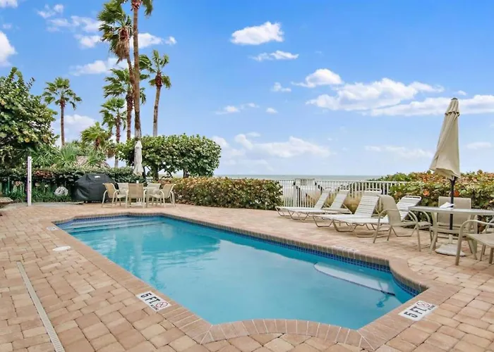 Sea Side 102 Gulf Front 3br On Indian Rocks Stunning Views Heated Pool Holiday home Clearwater Beach